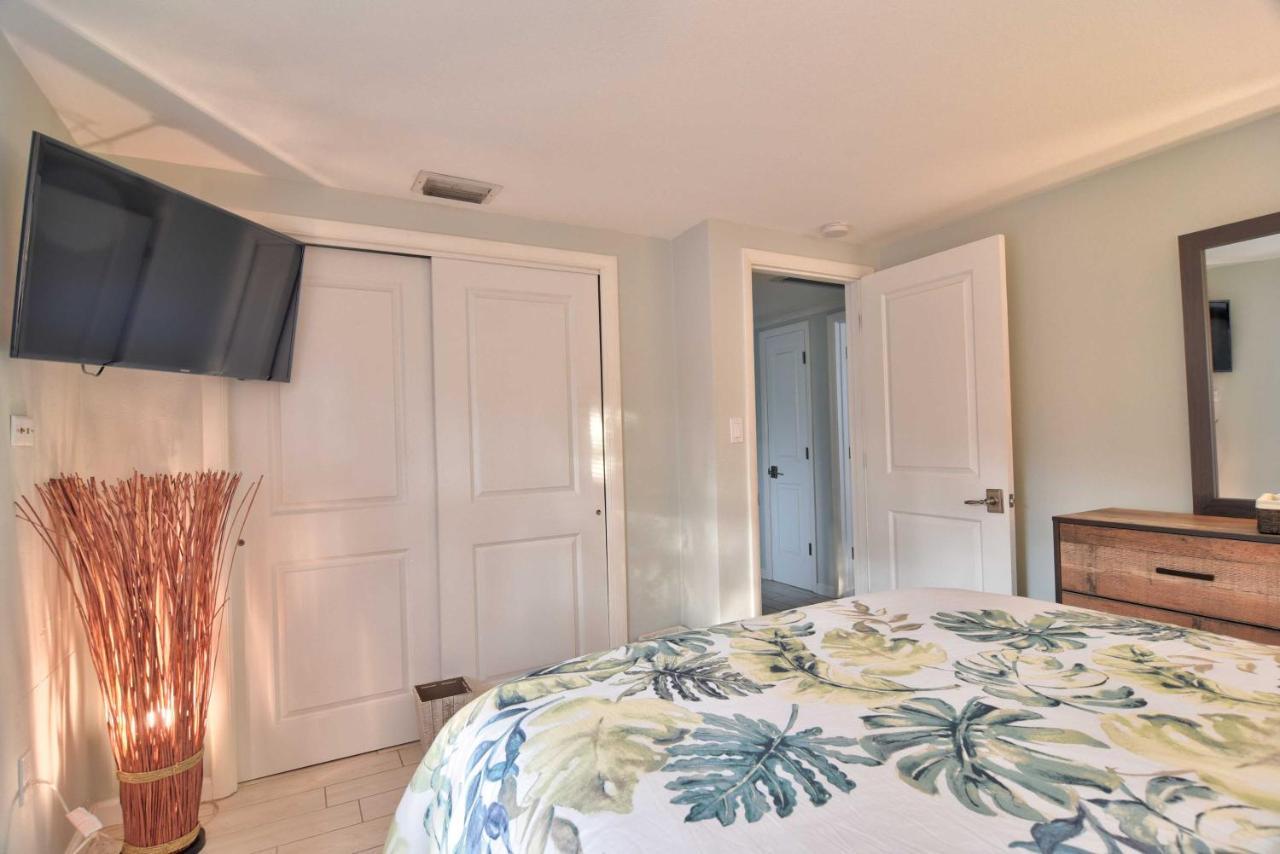Waterfront Bradenton Home Heated Pool And Fire Pit Екстериор снимка